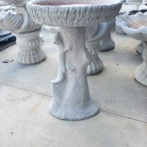 Single Squirrel Birdbath
