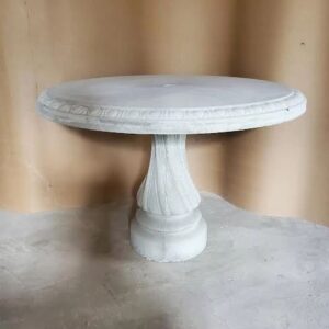 Round Table