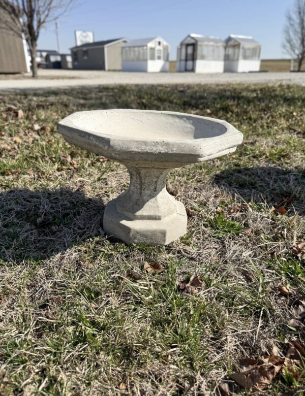 Pee Wee Bird Bath