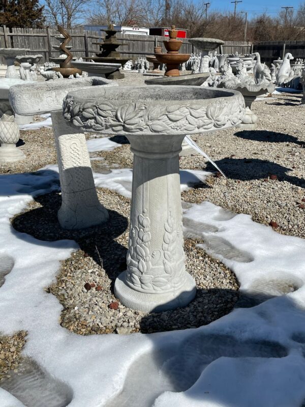 Leaf Bird Bath